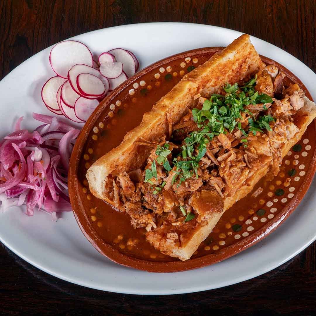 carnitas torta